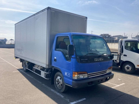 2002 Isuzu Elf Truck NPR72PV[2]