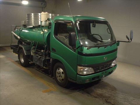 2006 Hino DUTRO XZU301E[2]