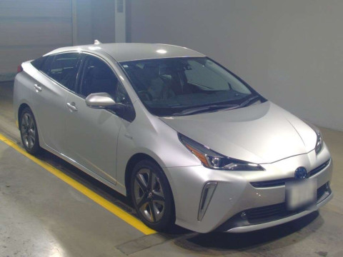 2019 Toyota Prius ZVW51[2]