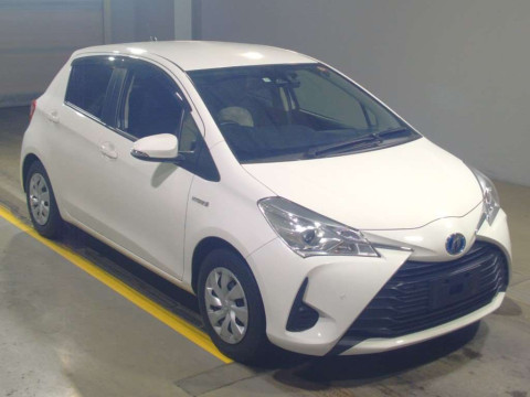 2019 Toyota Vitz NHP130[2]