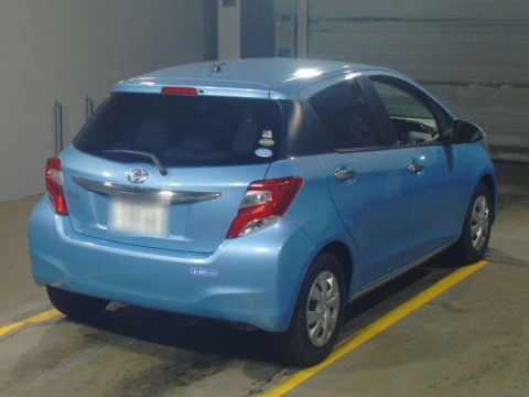 2015 Toyota Vitz NSP130[1]