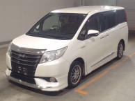 2015 Toyota Noah