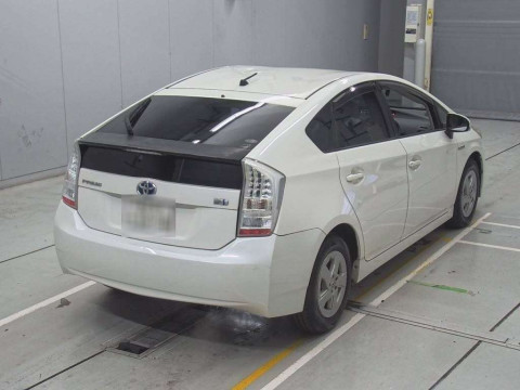 2011 Toyota Prius ZVW30[1]