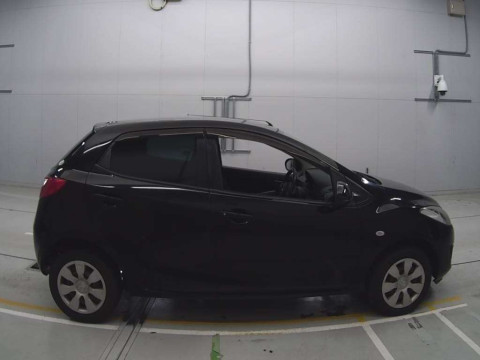 2012 Mazda Demio DE3FS[2]