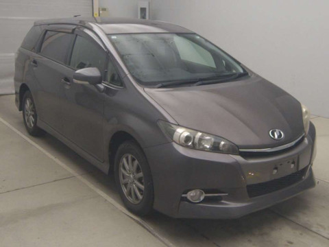 2012 Toyota Wish ZGE25W[2]