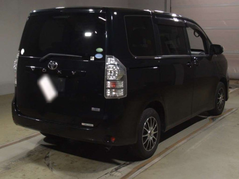 2012 Toyota Voxy ZRR70G[1]