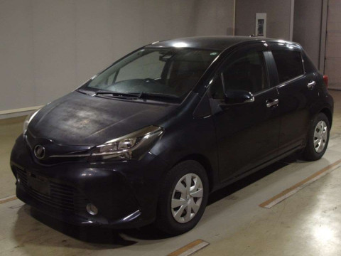 2016 Toyota Vitz NSP130[0]