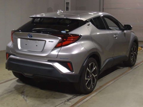 2022 Toyota C-HR ZYX11[1]