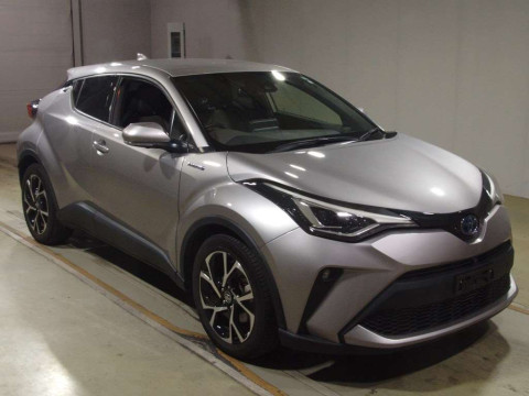 2022 Toyota C-HR ZYX11[2]