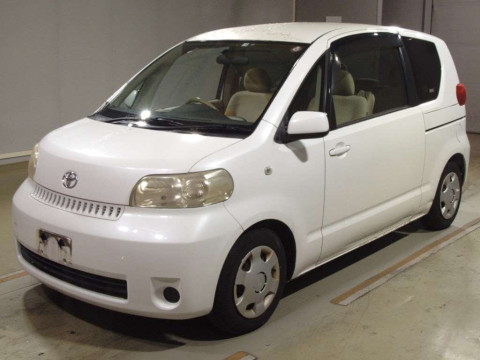 2005 Toyota Porte NNP10[0]