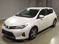 2012 Toyota Auris