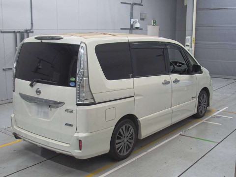 2014 Nissan Serena HC26[1]