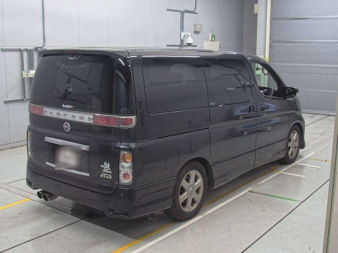 2008 Nissan Elgrand E51[1]