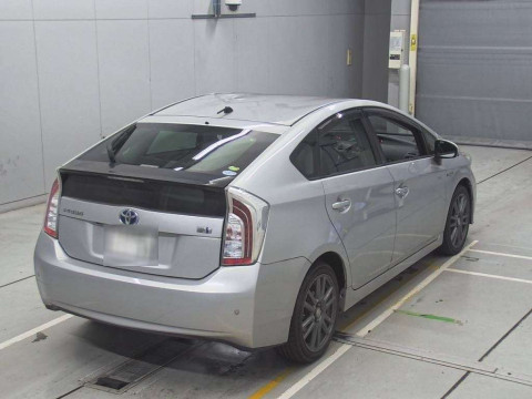 2012 Toyota Prius ZVW30[1]