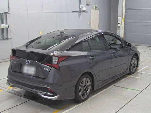 2019 Toyota Prius ZVW51[1]