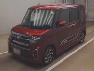 2022 Daihatsu Tanto Custom