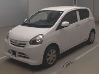 2011 Daihatsu Mira es