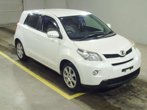 2008 Toyota IST ZSP110[2]