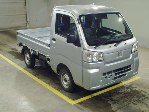 2024 Daihatsu Hijet Truck S510P[2]