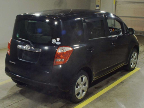 2006 Toyota Ractis NCP105[1]