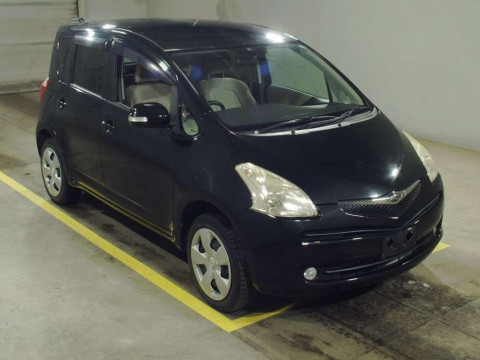 2006 Toyota Ractis NCP105[2]