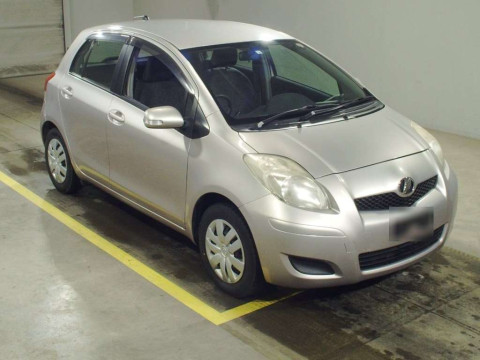 2010 Toyota Vitz KSP90[2]