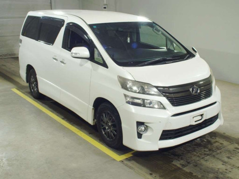 2012 Toyota Vellfire ANH25W[2]