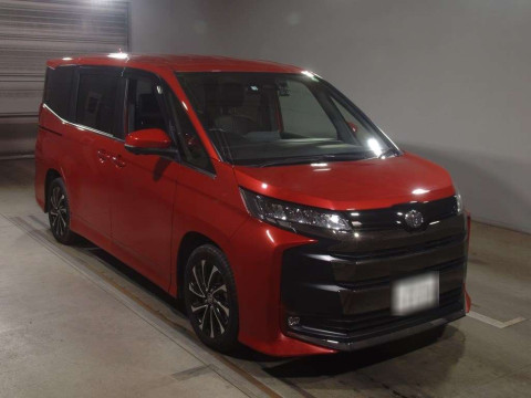 2022 Toyota Noah MZRA90W[2]