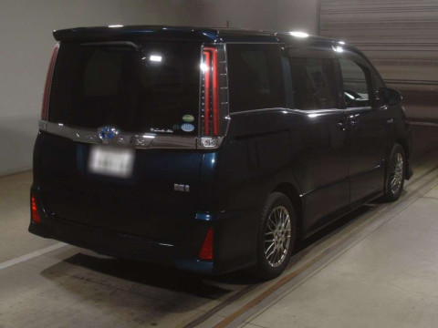 2017 Toyota Noah ZWR80W[1]