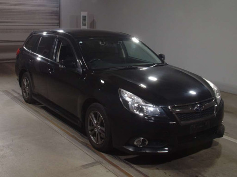 2013 Subaru Legacy Touring Wagon BRM[2]