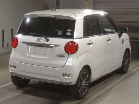 2018 Daihatsu Cast LA250S[1]