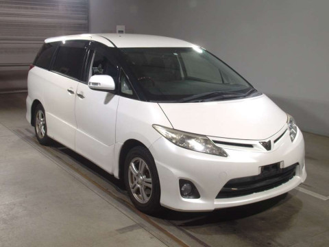 2011 Toyota Estima ACR50W[2]