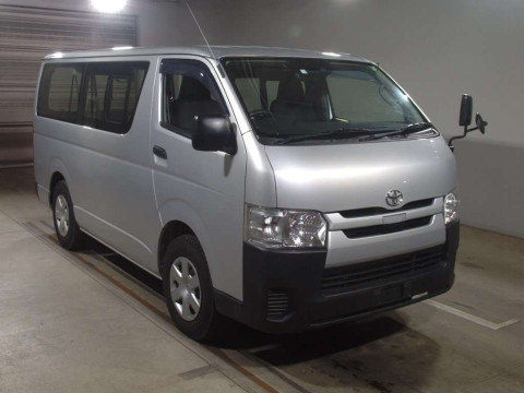 2020 Toyota Hiace Van GDH206V[2]