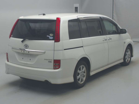 2010 Toyota Isis ZGM10W[1]