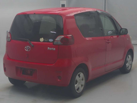 2010 Toyota Porte NNP10[1]