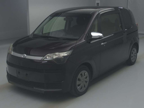 2015 Toyota Spade NCP141[0]