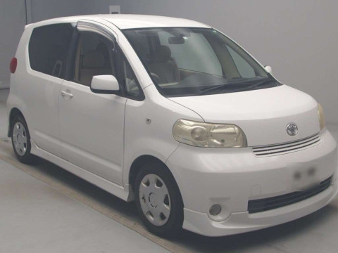 2006 Toyota Porte NNP11[2]