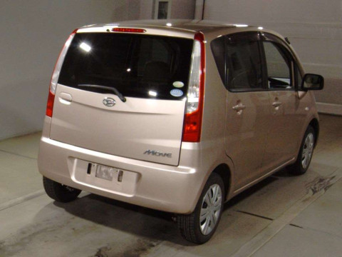 2010 Daihatsu Move L185S[1]