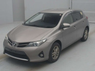 2012 Toyota Auris