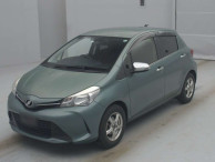 2016 Toyota Vitz