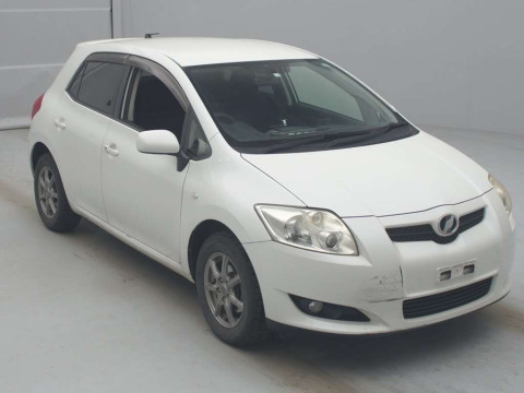 2008 Toyota Auris NZE154H[2]