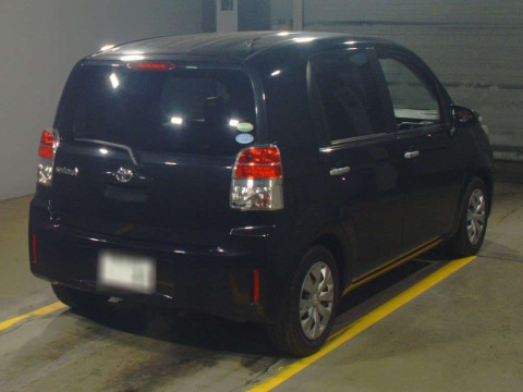 2012 Toyota Spade NCP141[1]