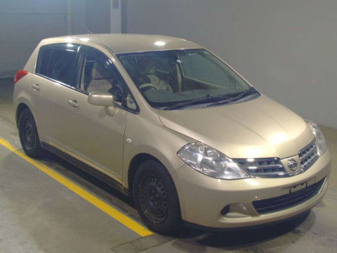 2012 Nissan Tiida C11[2]