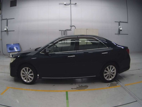 2012 Toyota Camry AVV50[2]