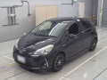 2017 Toyota Vitz