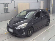 2017 Toyota Vitz