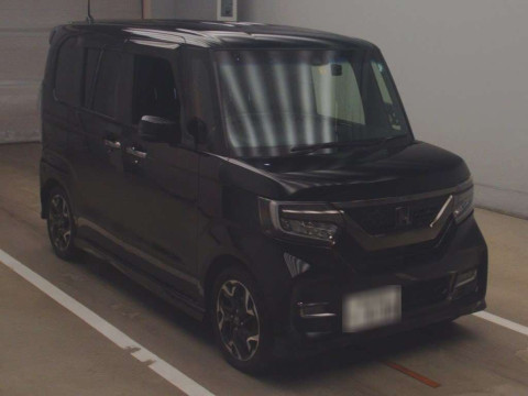 2018 Honda N-BOX CUSTOM JF3[2]