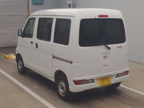 2021 Daihatsu Hijet Cargo S331V[2]