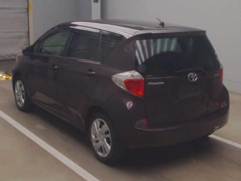 2014 Toyota Ractis NCP120[2]