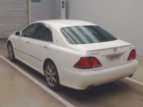 2006 Toyota Crown GRS180[2]